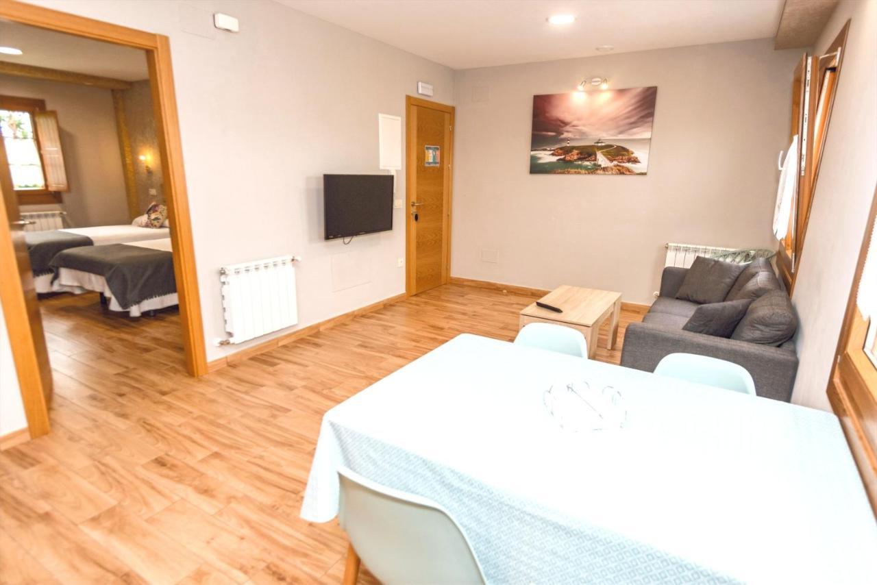 Apartamentos Navalin تابيا دي كاسارييغو المظهر الخارجي الصورة