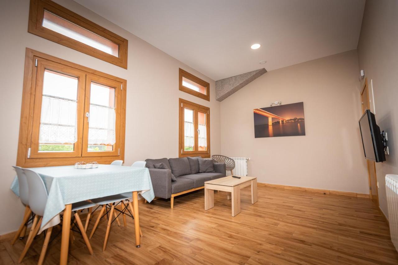 Apartamentos Navalin تابيا دي كاسارييغو المظهر الخارجي الصورة