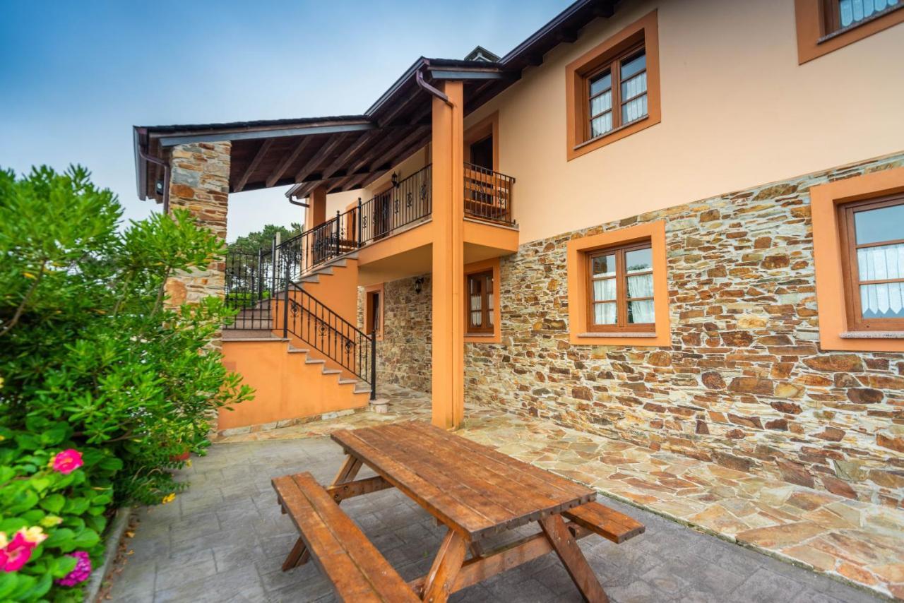 Apartamentos Navalin تابيا دي كاسارييغو المظهر الخارجي الصورة